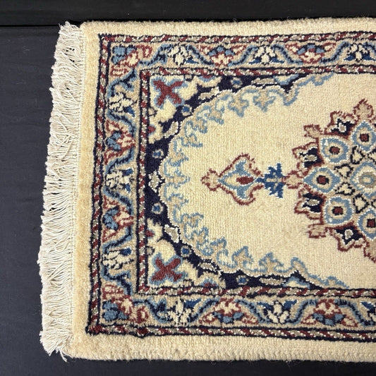 Persian Nain Rug Hand Knotted Blue Medallion 2'x1' or 24"x15" or 40cm X 60cm