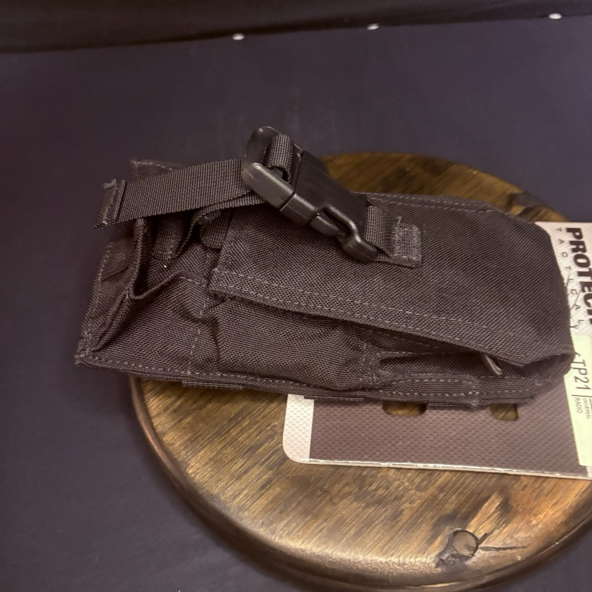 Safariland Protech TP21A Universal Radio Pouch with Bungee Closure Universal
