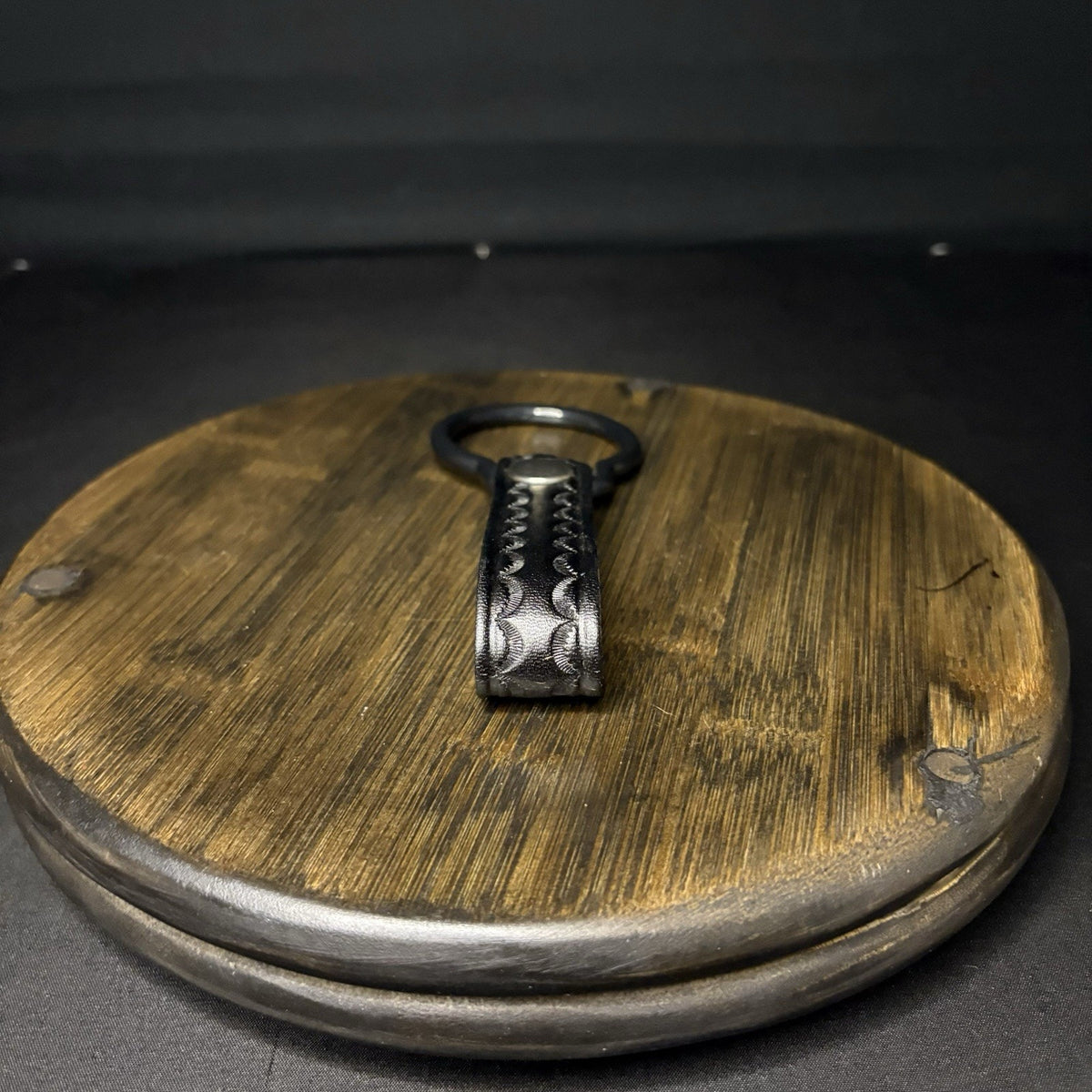 Safariland Baton/Flashlight Ring Holder Chrome Snap Basketweave Leather DutyBelt