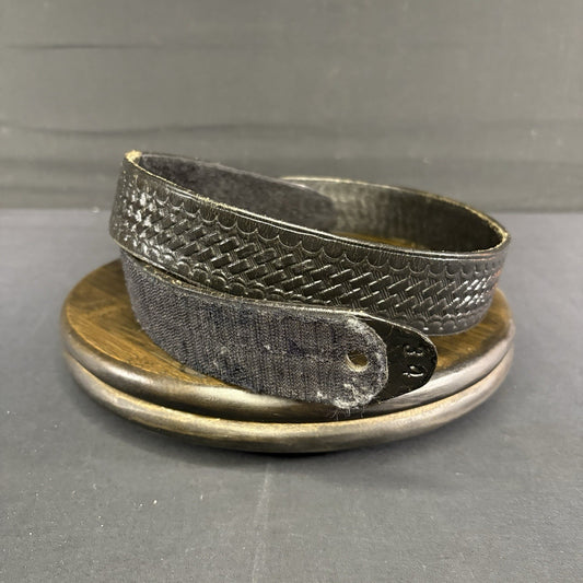 Bianchi Buckless Duty Belt 34" Waist Black Basket Weave Leather1