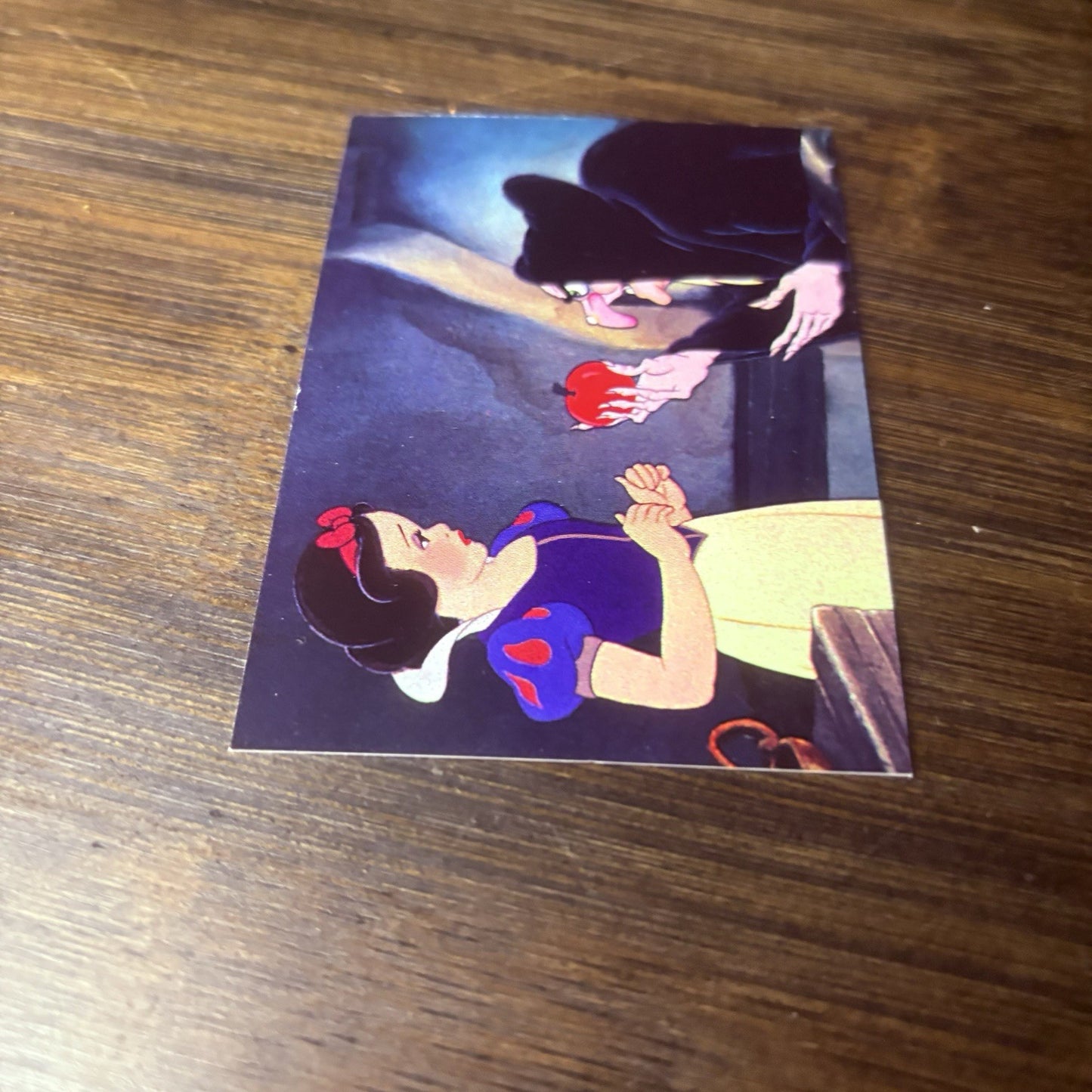 1993 Disney Snow White Skybox Trading Card #50 "Wishing Apple" High Grade9