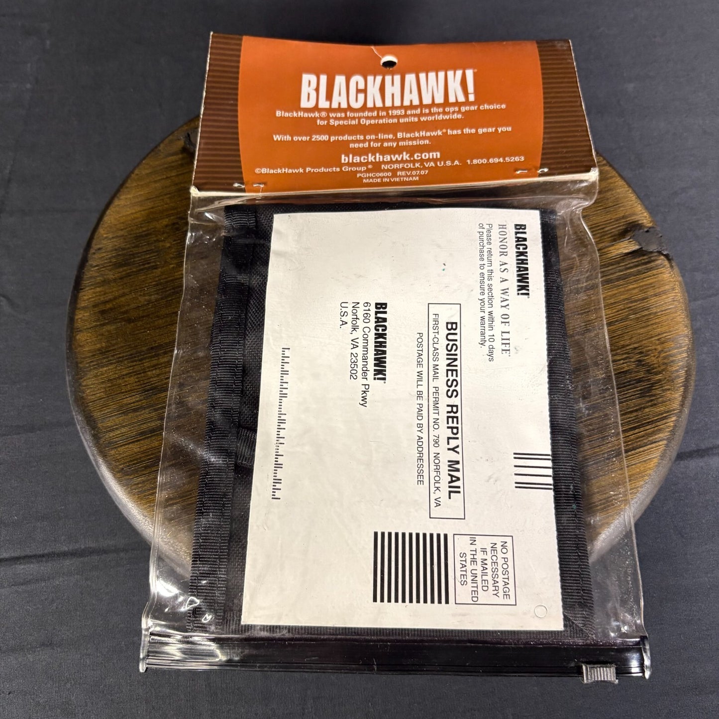 BlackHawk Lightweight Tactical Neck ID Badge Holder4