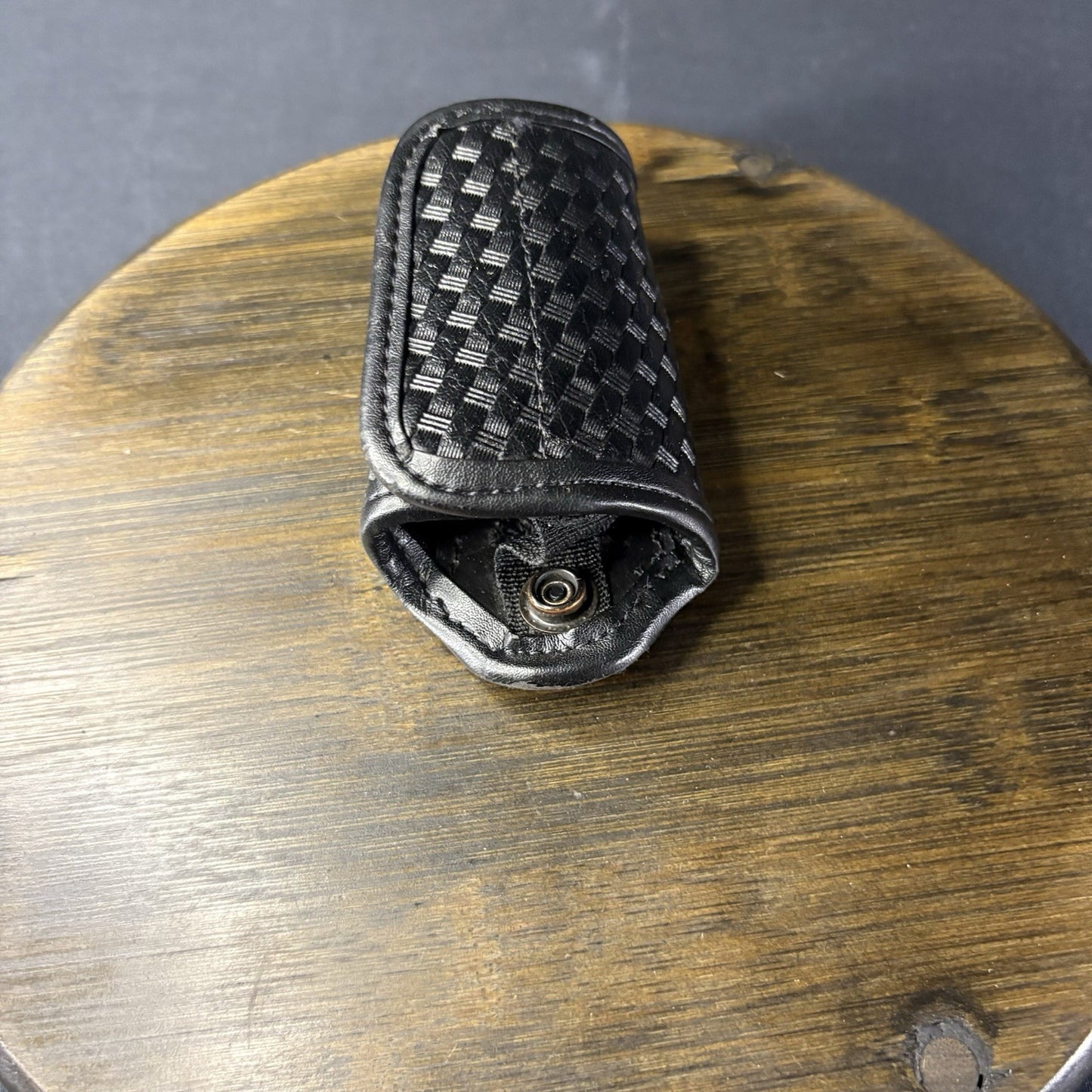 Bianchi Silent Key Holder 7916 Part No. 22119 AccuMold Elite Basketweave Black6
