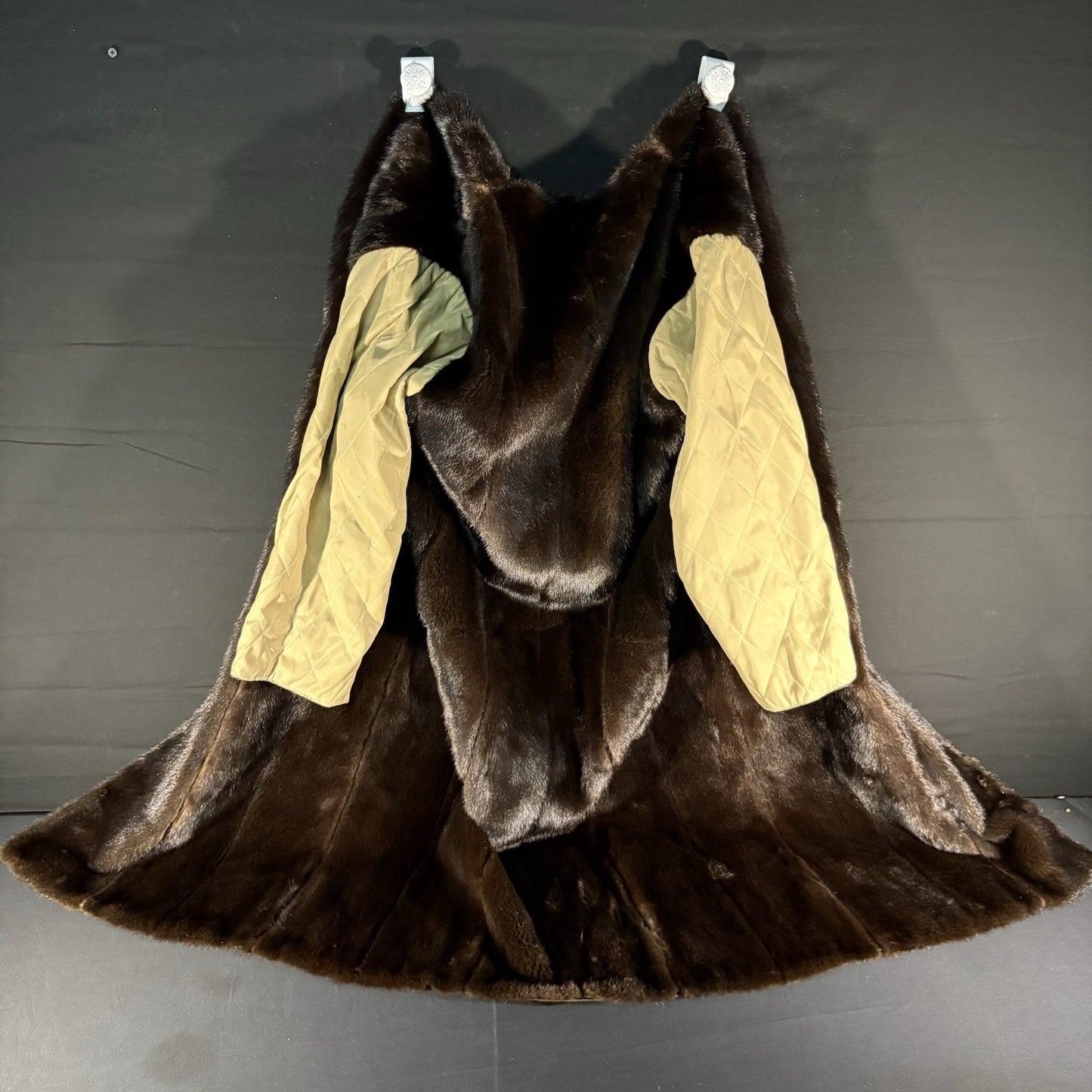 Burberry Fur Coat Mink Over Coat Women’s Size Medium Camel Hair w/Removable Mink23