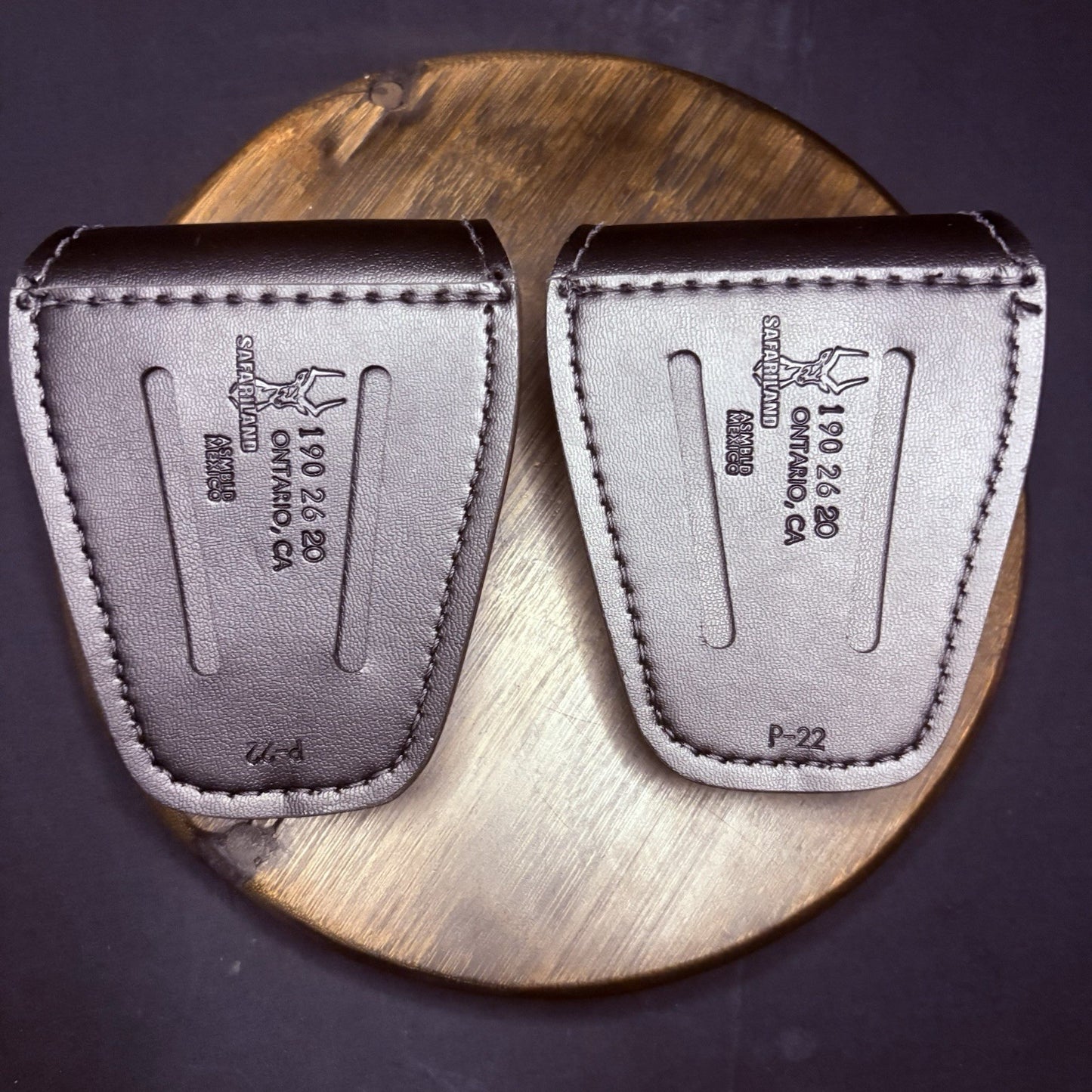 NEW Safariland 190 Handcuff Pouch (Set of 2) Plain Black Leather Black Snap9