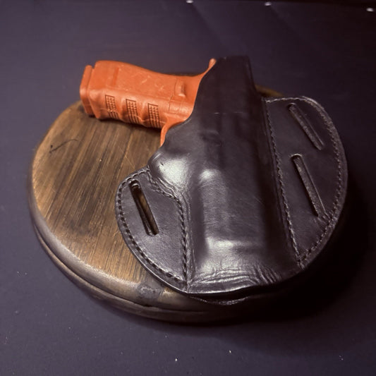 Mixon Leatherworks Glock 17/19/45 Leather Pancake Holster, RH Black (BH3717)1