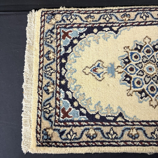 Persian Nain Rug Hand Knotted Blue Medallion 2'x1' or 25"x16" or 40cm X60cm1