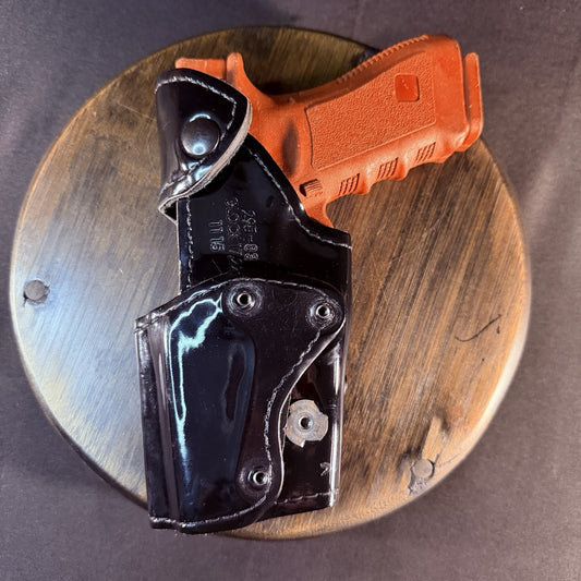 Safariland 295 Duty Holster Size Glock 17/22/31 High Gloss Leather Level II RH