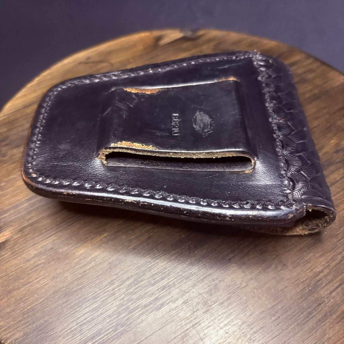 Dutyman Handcuff Case 8821U Basketweave Leather Chrome Snap