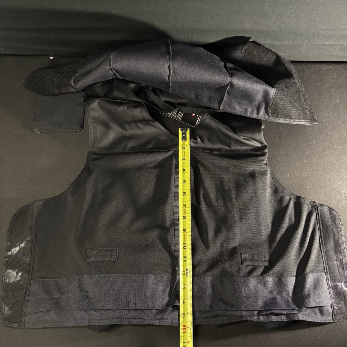 Elbeco Tactical Carrier Size XL Black w/Magazine & Radio Pouches & Waistband