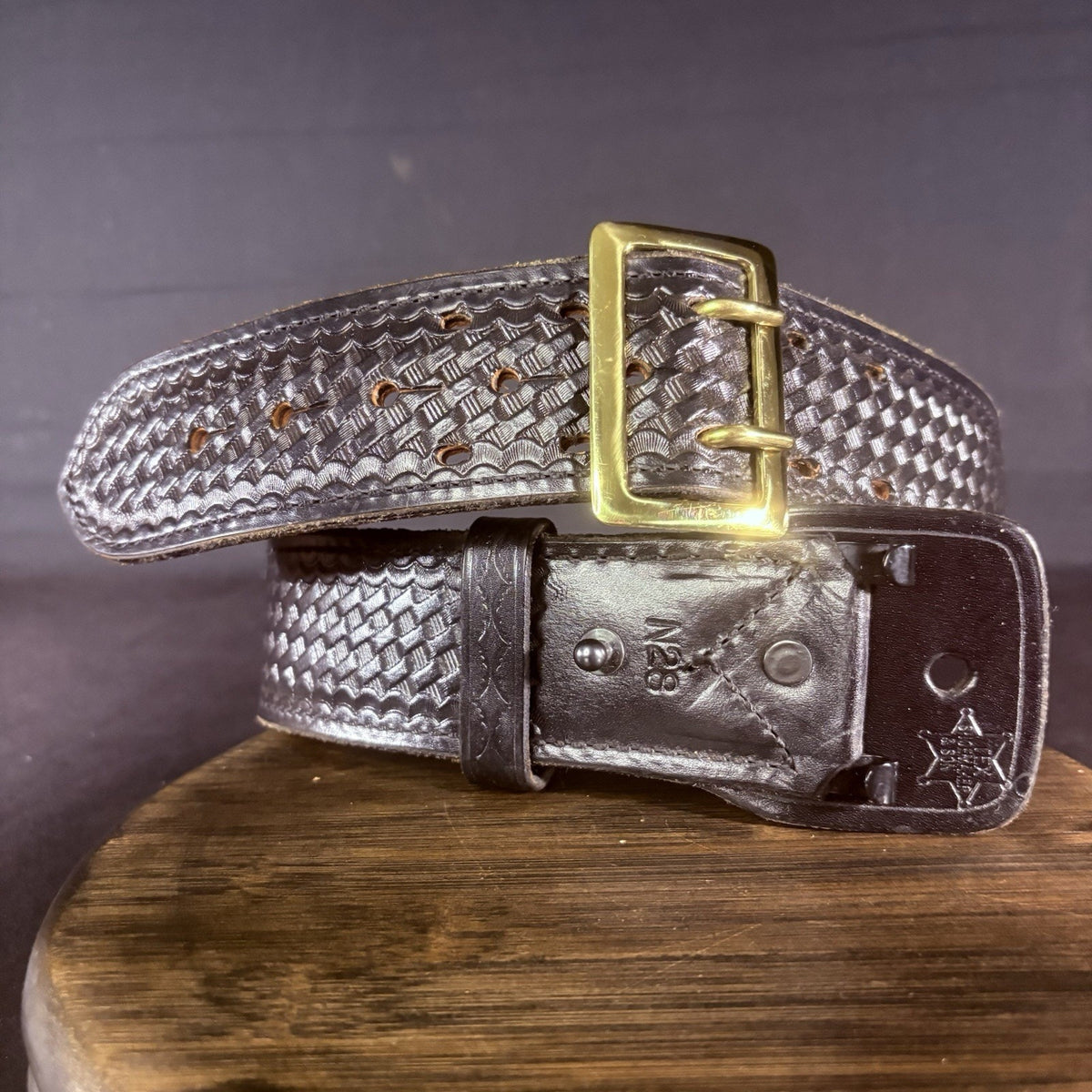Tex Shoemaker Duty Belt Size 28" BRAND NEW EXTREMELY RARE Basketweave, Brass