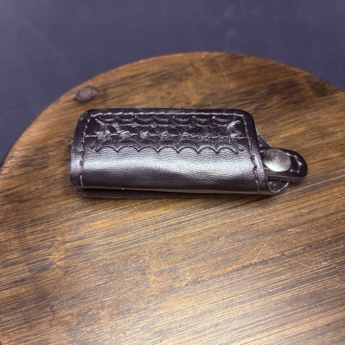 New Safariland Silent Key Ring Pouch Keeper Model 170-4 Leather Basket Weave