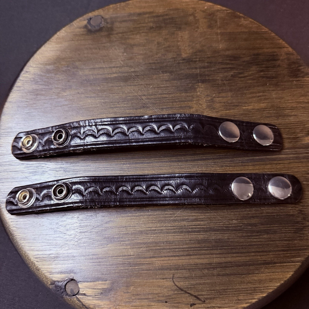 Basketweave Belt Keeper Chrome Nickle Snap 7.5" Set Of 2