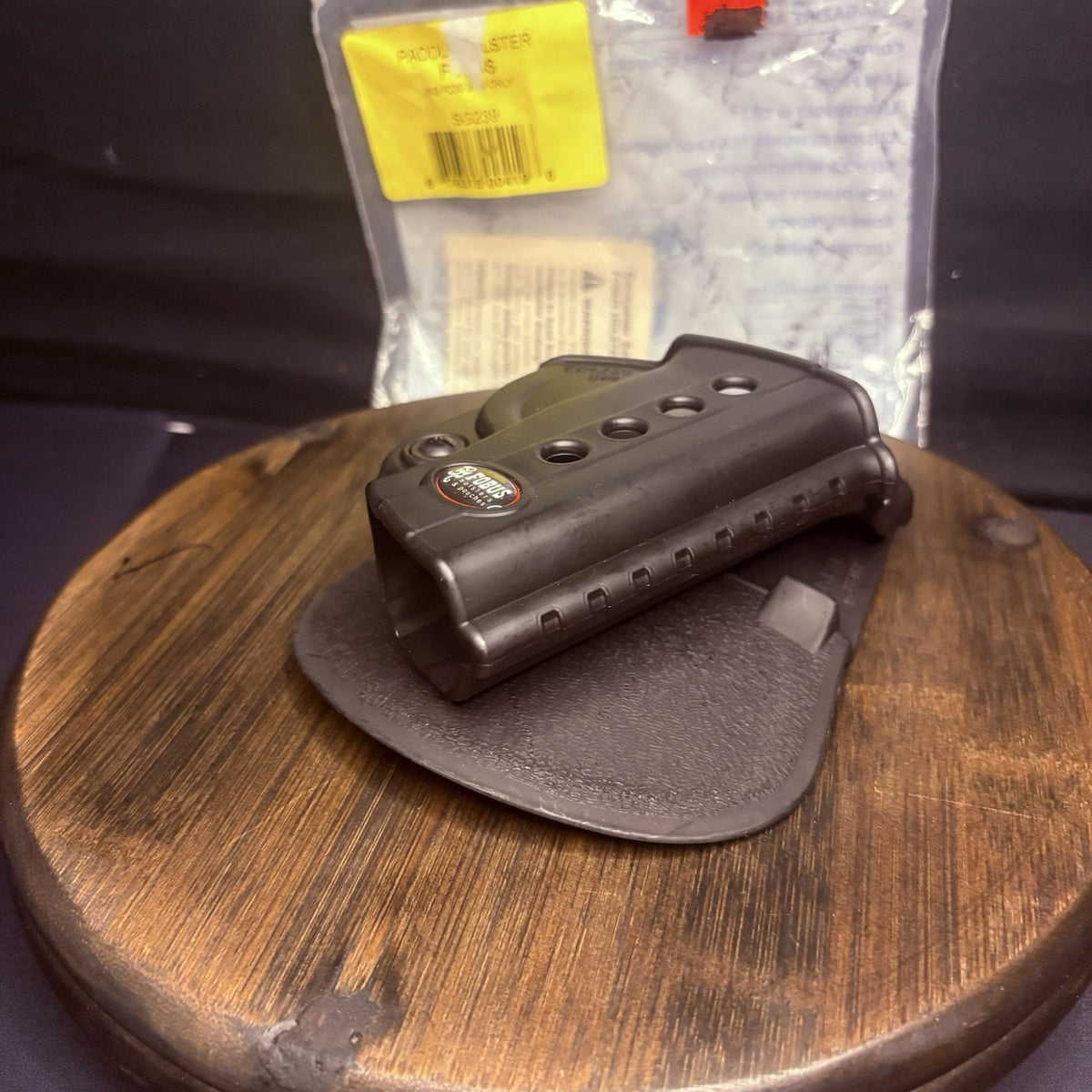 Fobus Sig Sauer Paddle Holster SG239 - 239 (9mm Only) -Black RH OWB