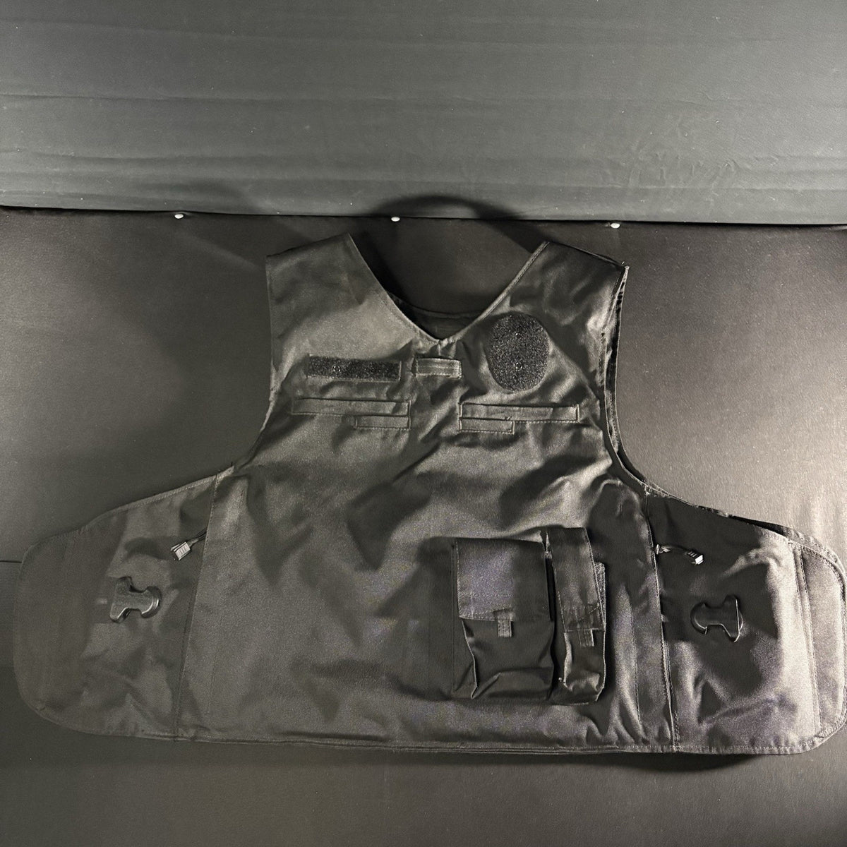 Tactical Body Armor Carrier Vest Size XL Black w/Pouches, Pockets, Waistband
