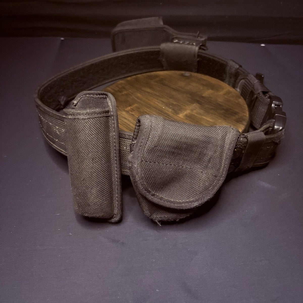 Bianchi Nylon Duty Belt 34"-40" w/Double Handcuff, Baton, Mace, Radio Holster