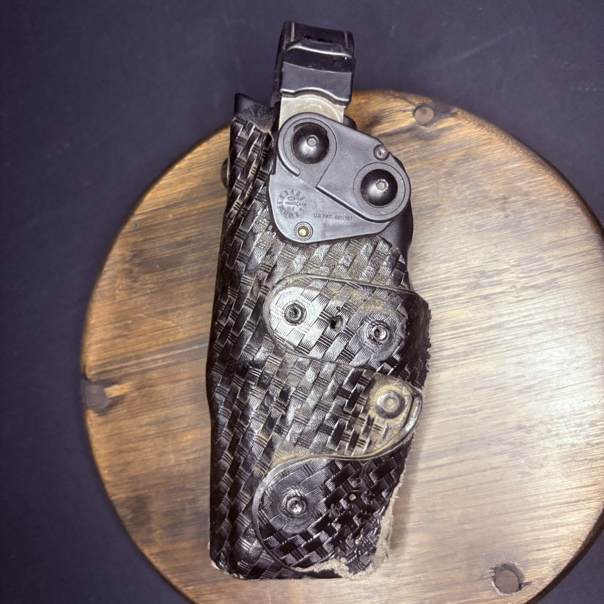 Safariland Duty Holster 6365 Glock 17/22 Locking Latch NO BELT LOOP