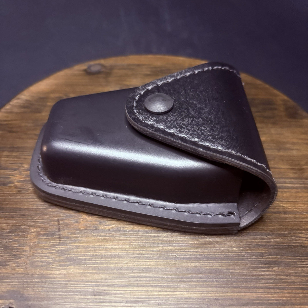 Safariland 190 Handcuff Pouch Plain Black Leather Black Snap Duty Belt Case