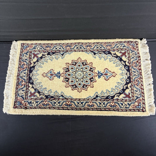 Persian Nain Rug Hand Knotted Blue Medallion 2'x1' or 24"x15" or 40cm X 60cm