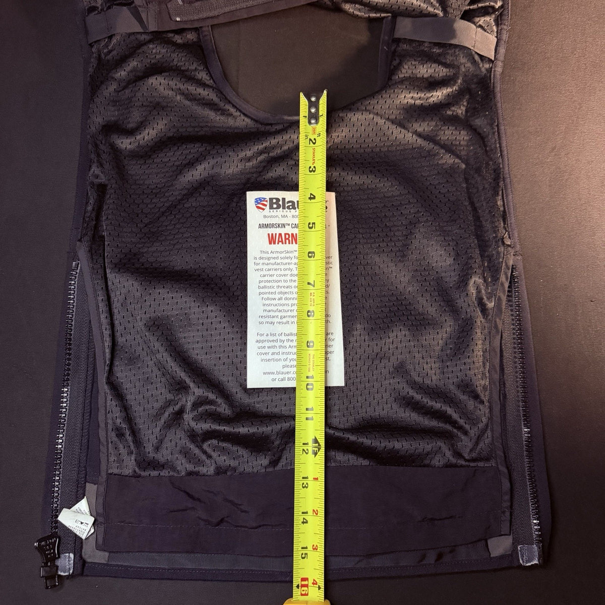 Blauer Body Shield Plate Carrier Vest Size Medium Dark Navy w/Pockets 8470
