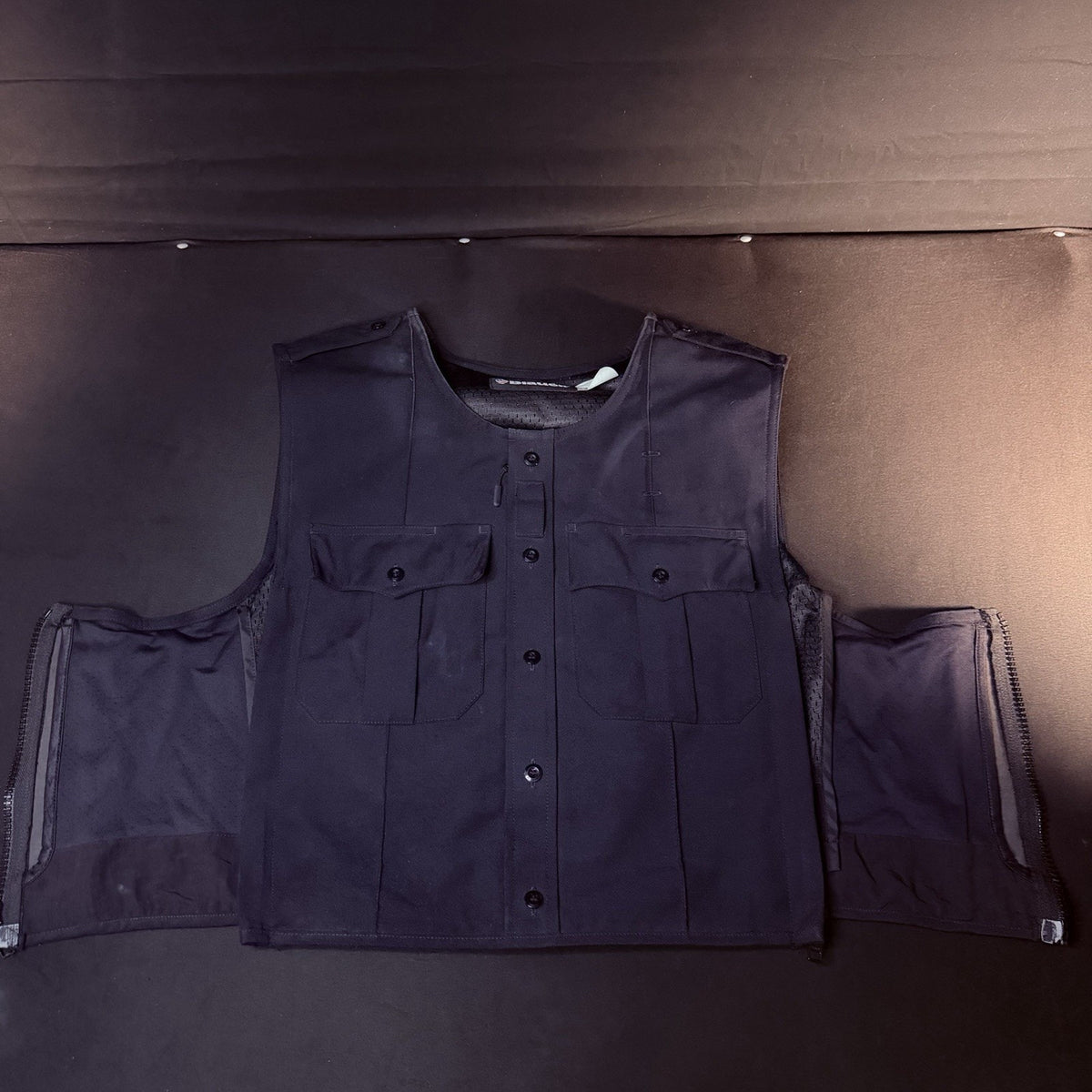 Blauer Body Shield Plate Carrier Vest Size Medium Dark Navy w/Pockets 8470