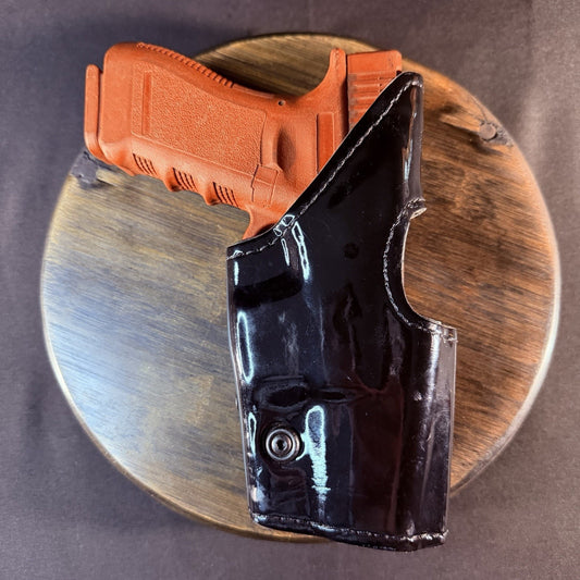 Safariland 295 Duty Holster Size Glock 17/22/31 High Gloss Leather Level II RH
