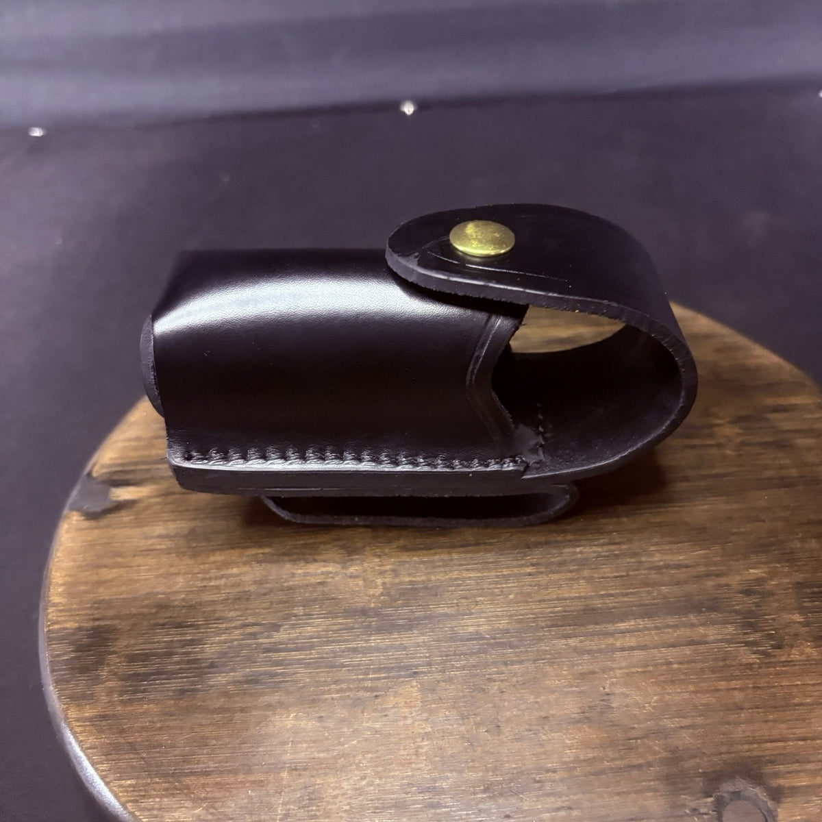 Galls Defensive Spray Pouch Size: Mark III Plain Black Leather, Brass Snap
