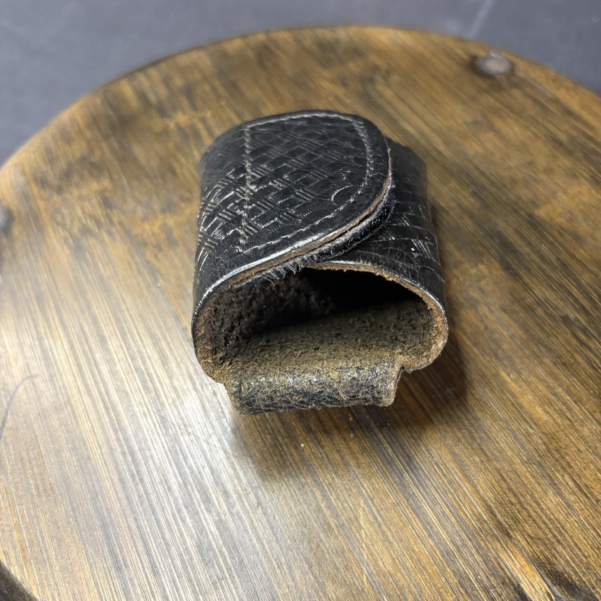Tex Shoemaker Key Keeper Basket Weave ~88SK~ Silent Key Holder