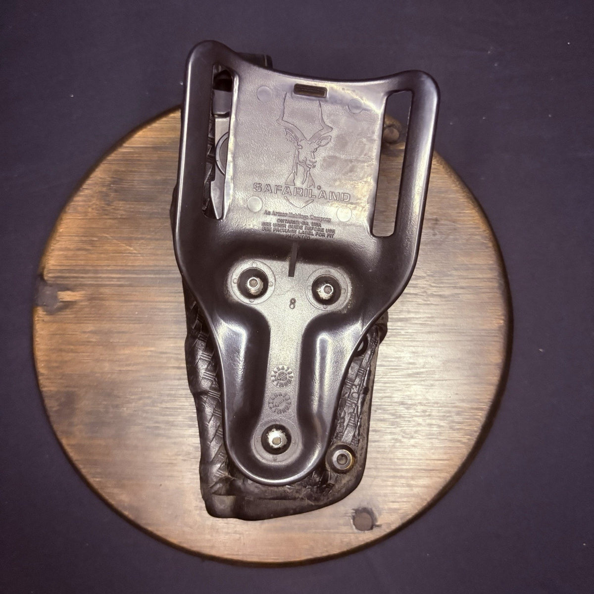 Safariland Glock 17/22 Duty Holster Right Hand Basketweave