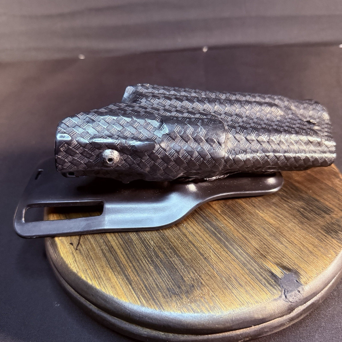 Safariland 6395 Glock Duty Holster ALS Lvl 1 Glock 17/22 w/Light Basketweave RH