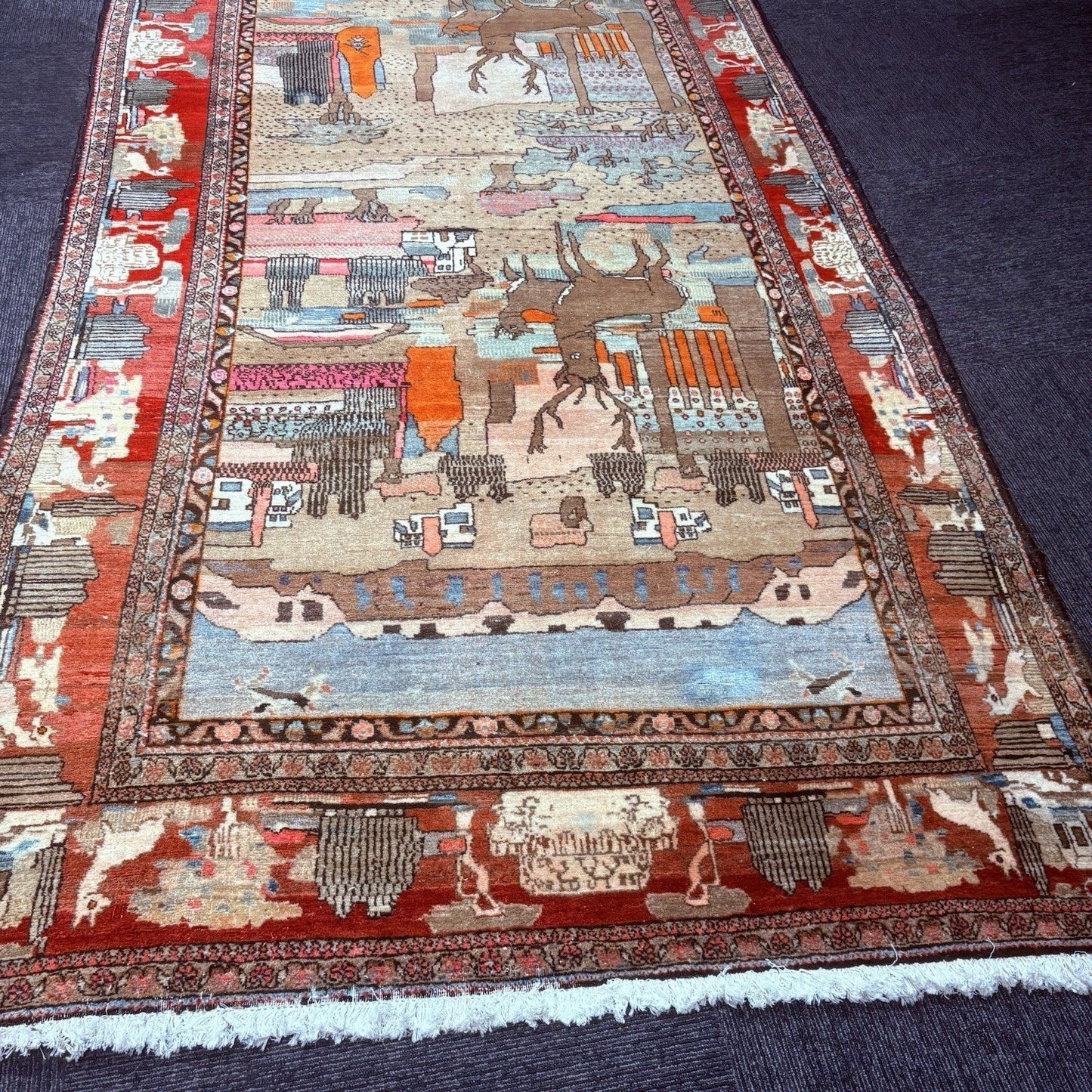 Antique Persian Hand Knotted Pictorial Rug 9'x5' 1940s Kashann Rug