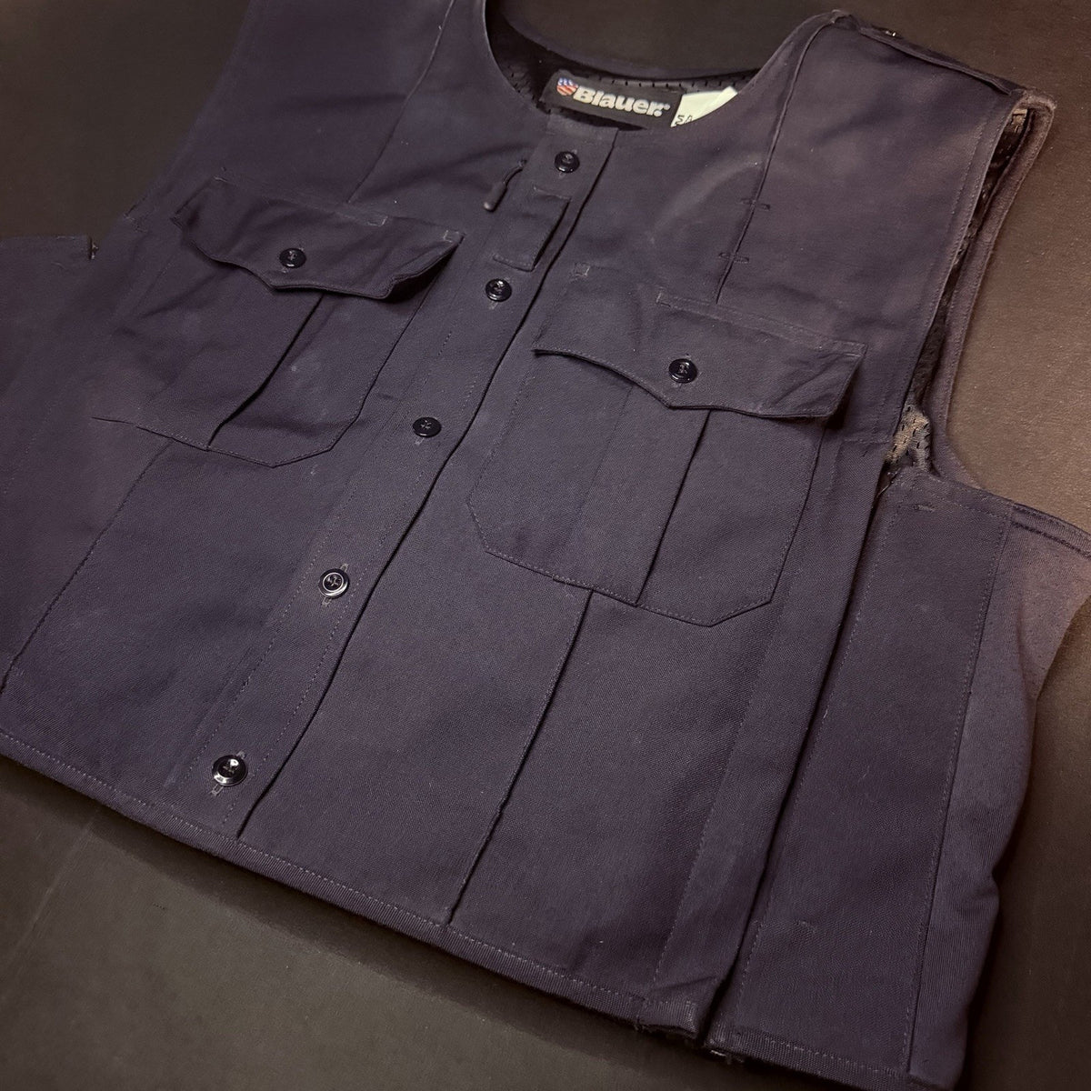 Blauer Body Shield Plate Carrier Vest Size Medium Dark Navy w/Pockets 8470