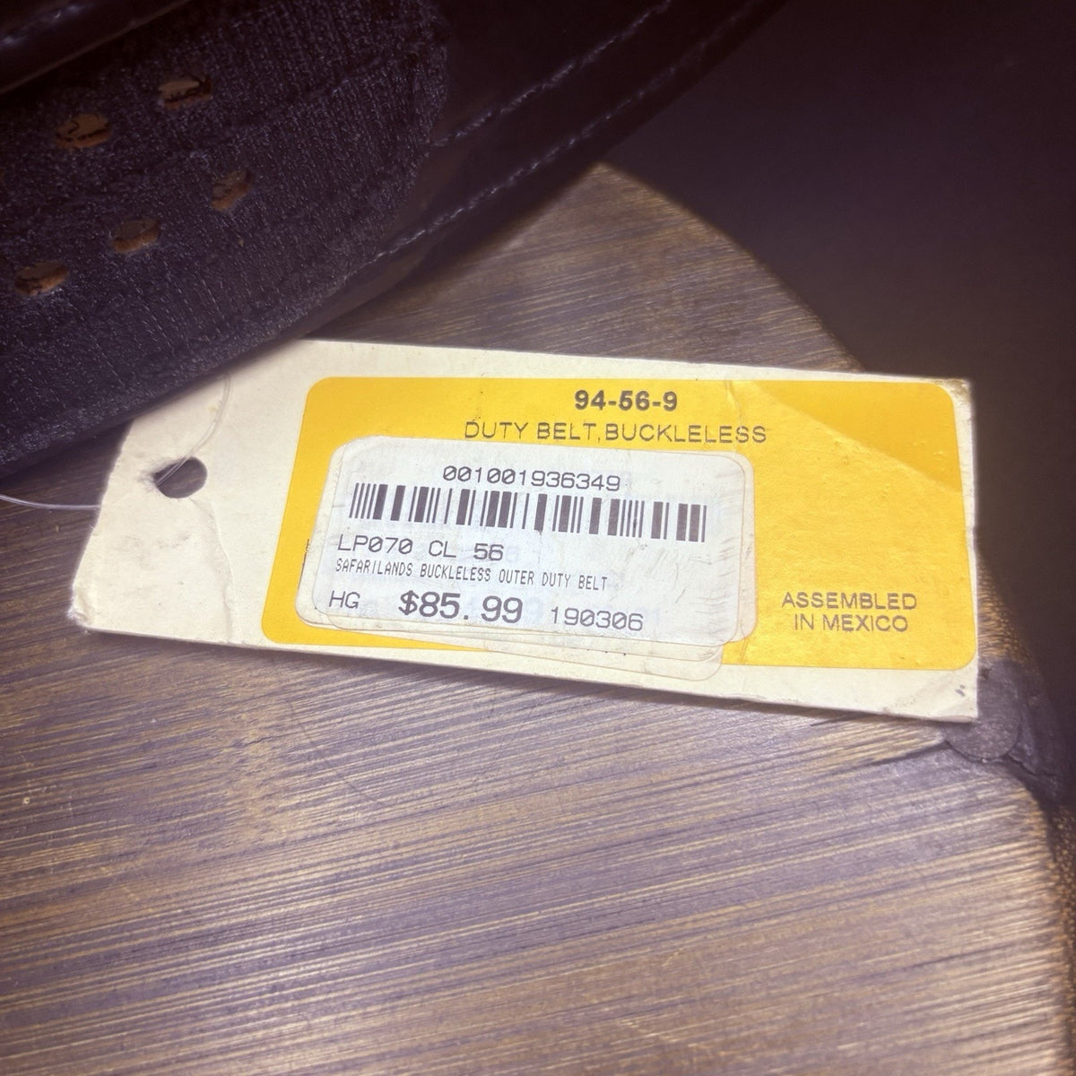 Safariland 94 Duty Belt Size 56" Hi Gloss Plain Black Leather Hook & Loop