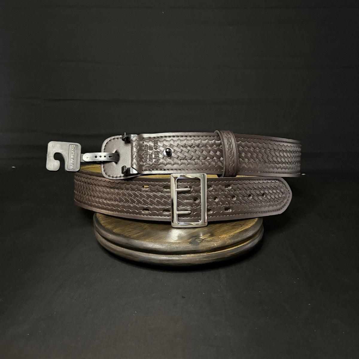Safariland 87 Duty Belt Size 46" Sued Lined Basketweave Leather Chrome Buckle