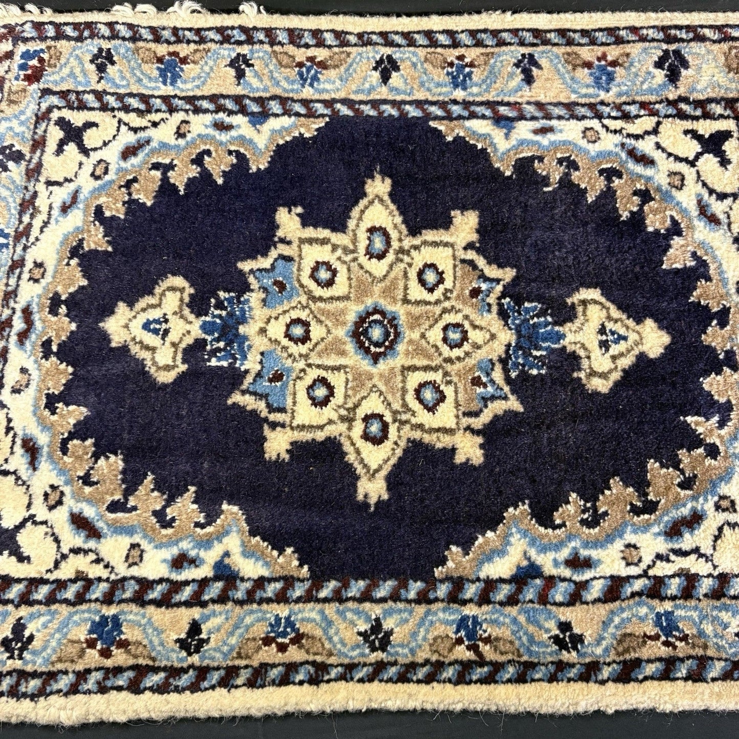 Persian Rug Hand Knotted Blue Medallion 2'x1' or 22"x16" or 40cm X 60cm
