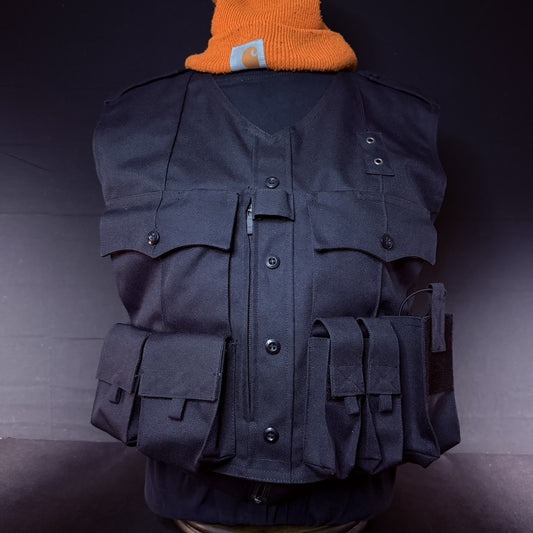 Elbeco Body Shield Carrier Vest Size Medium Black w/Magazine & Radio Pouch