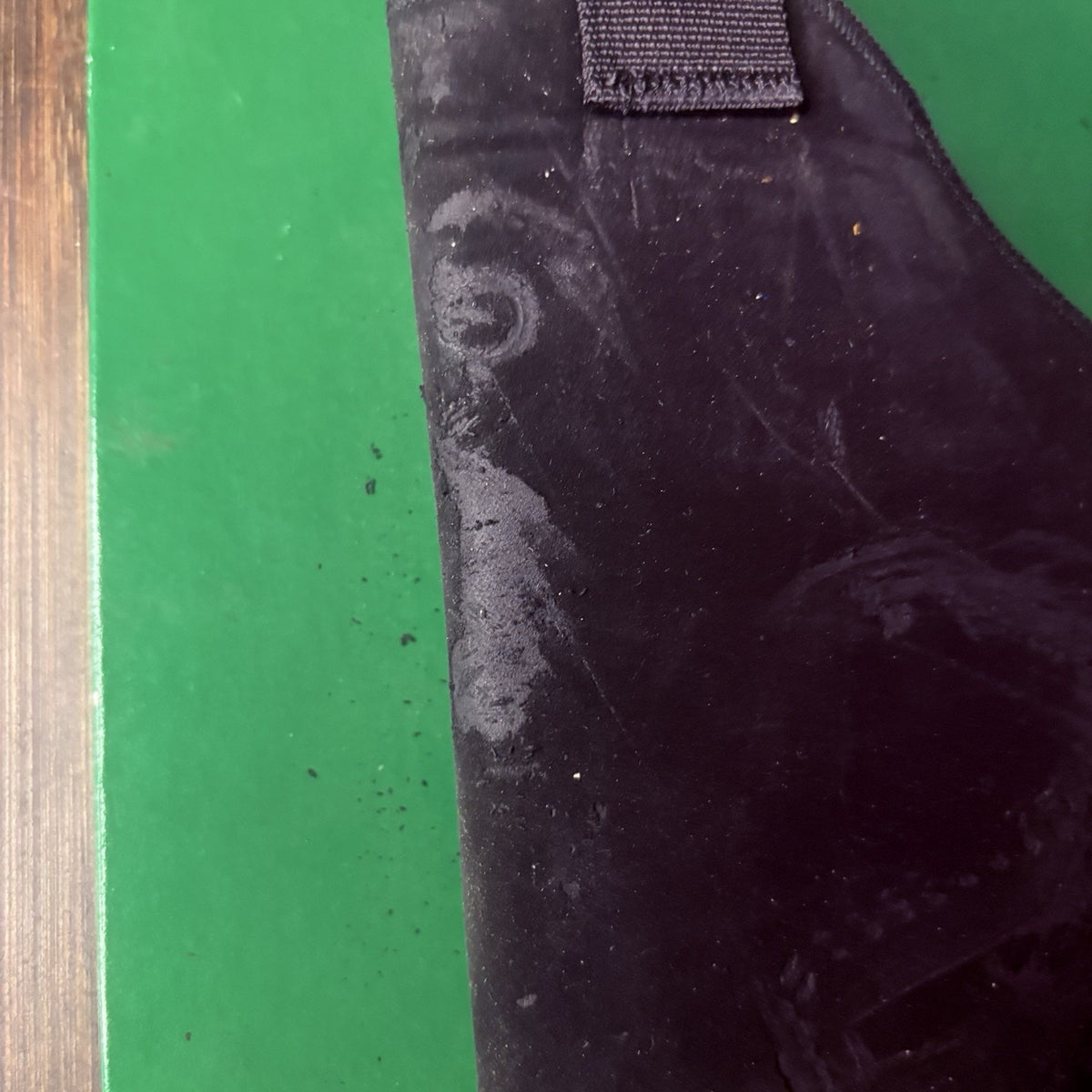 Uncle Mikes Concealment Holster Size 16 IWB RH Auto 3 1/4"- 3 3/4" Barrel