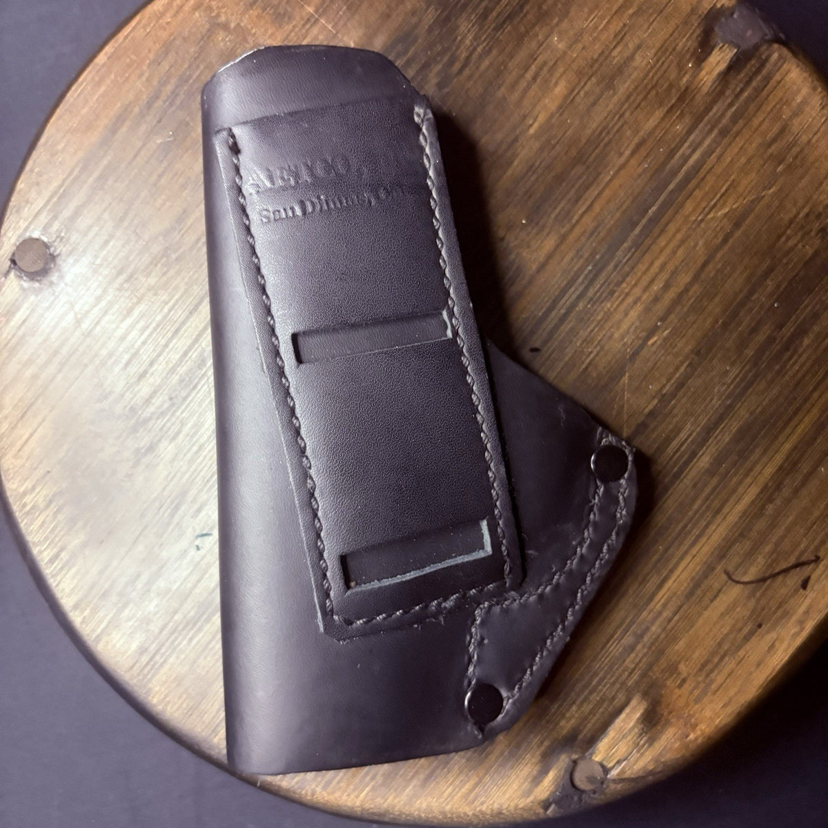 Aetco Pistol Holster Size Universal Leather RH & LH Concealment IWB