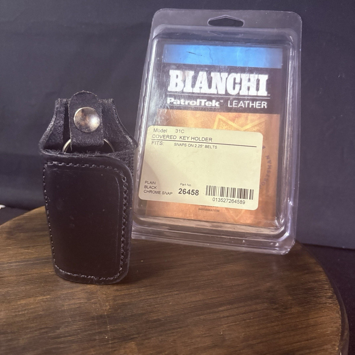 Bianchi Key Holder 31C Leather 2.25" Loop Law Quite Key Keeper