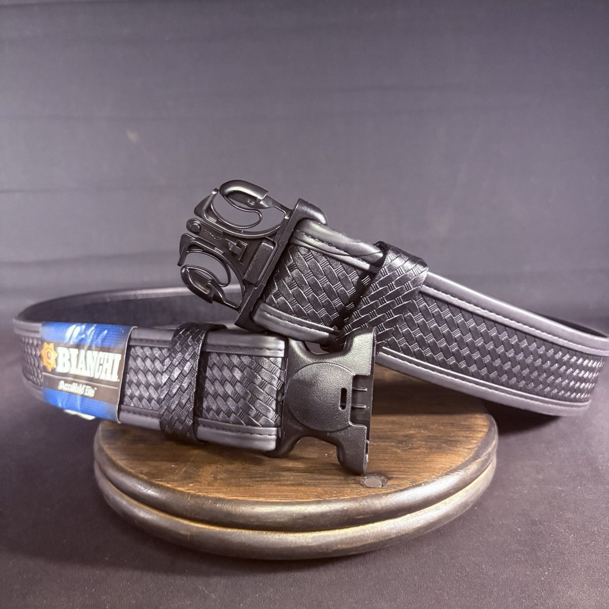 Bianchi 7950 Duty Belt Size XXL 52"- 58" w/ Cop-Loc Buckle, Basketweave Leather