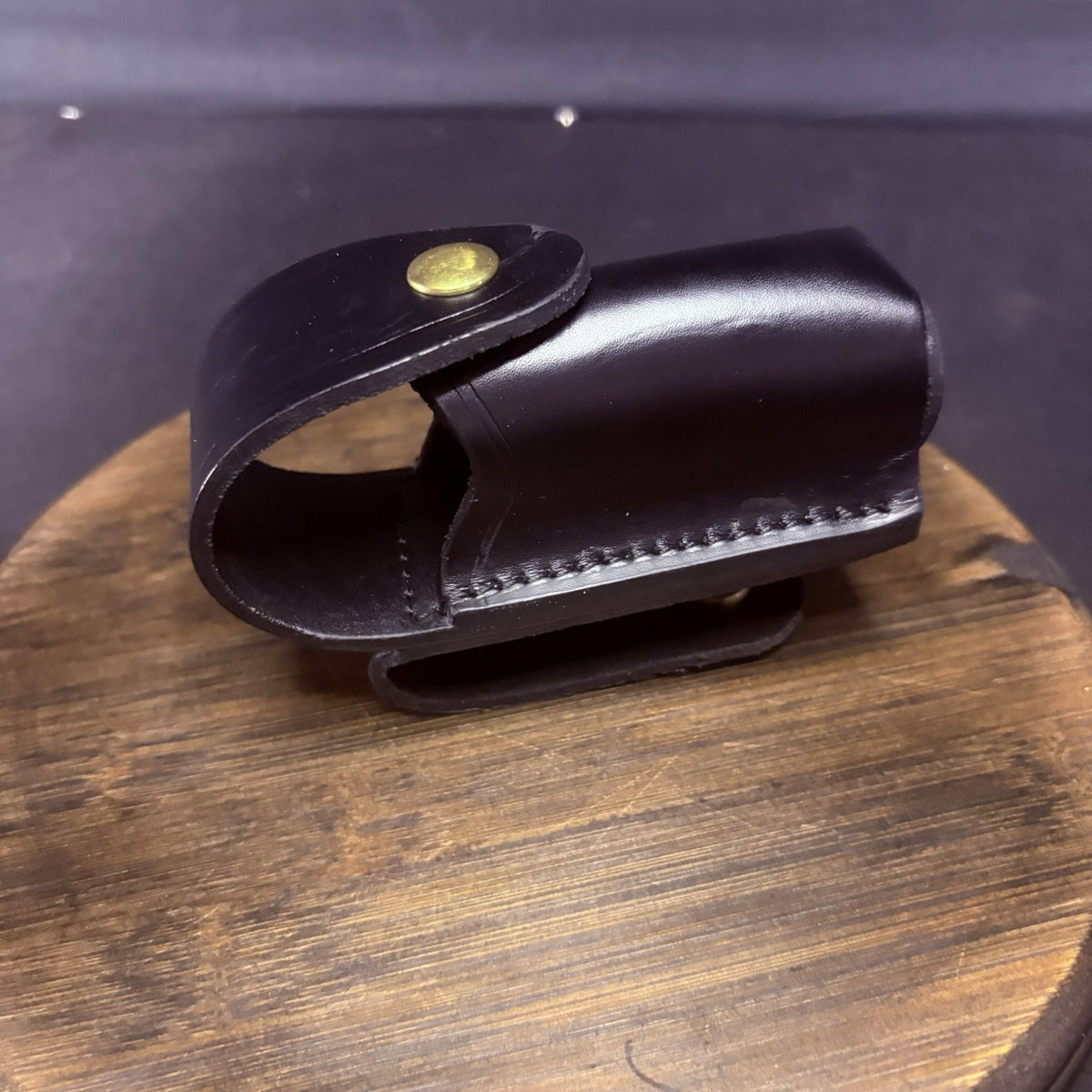 Galls Defensive Spray Pouch Size: Mark III Plain Black Leather, Brass Snap