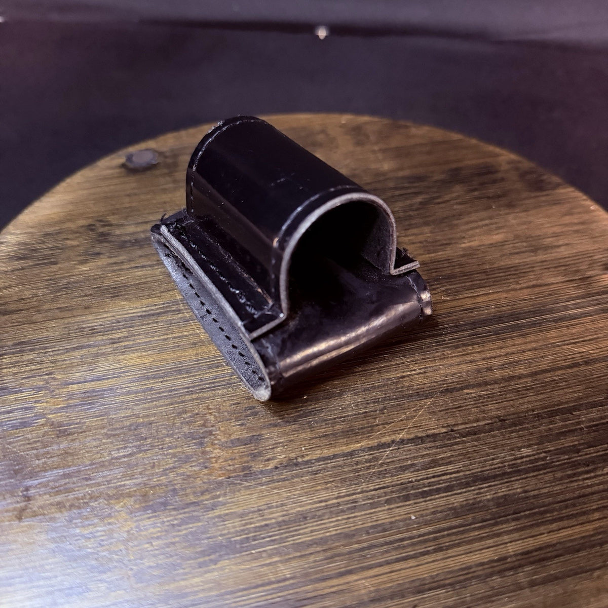 Gould & Goodrich Flashlight Holder For Streamlight Stinger Hi-Gloss Leather H676