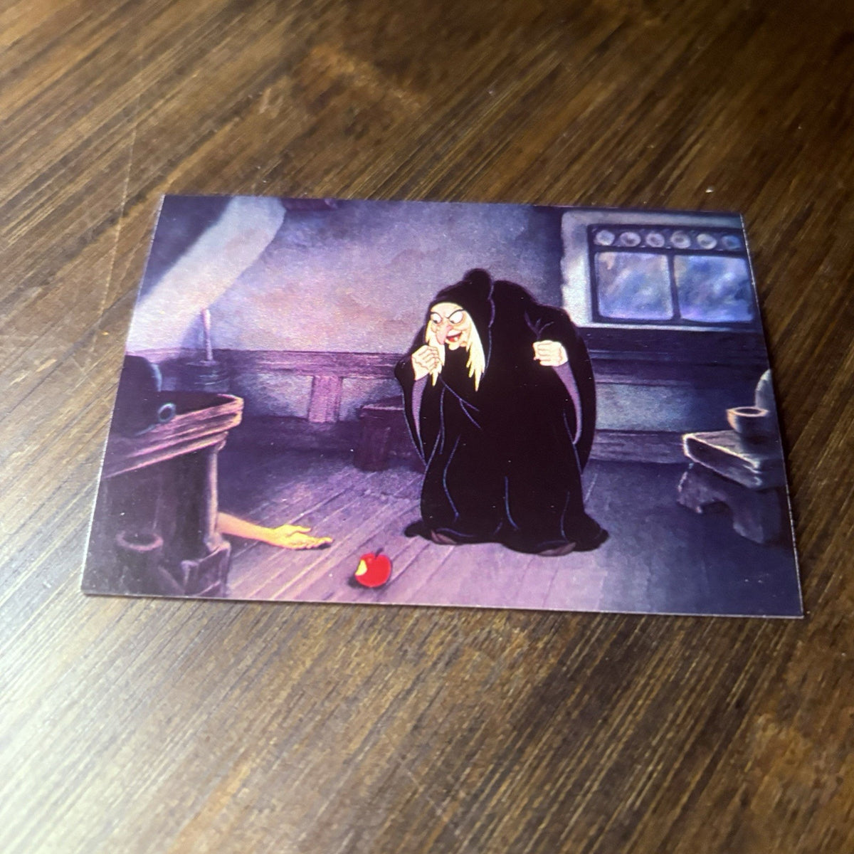 1994 SkyBox Snow White #51 "The Princess Falls" High Grade Trading Card