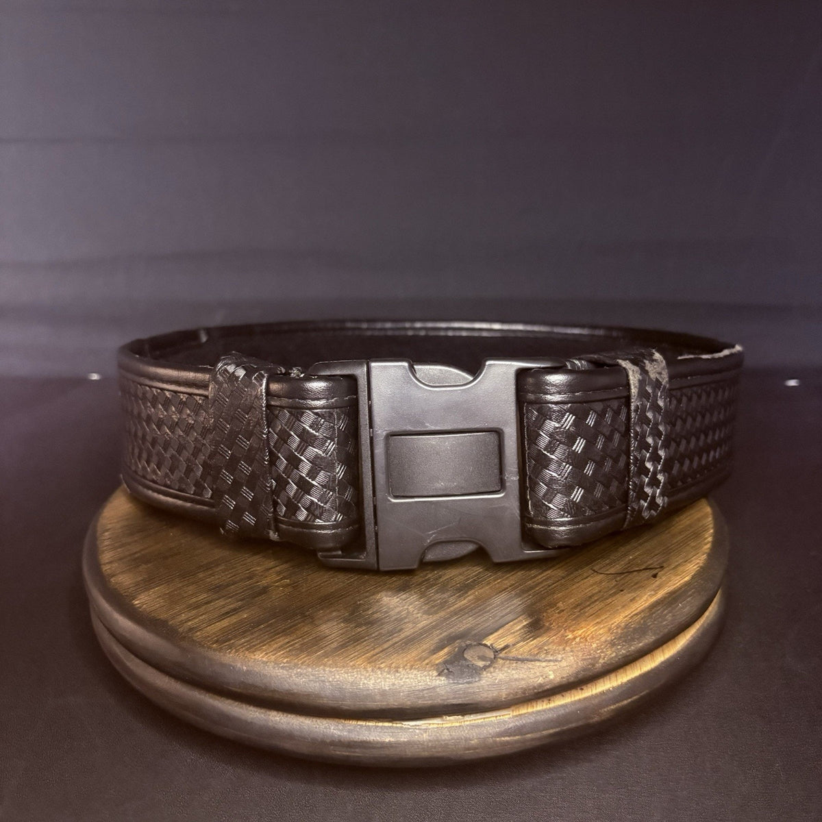 Bianchi 7950 Duty Belt Waist Size Small 28”-32" AccuMold Basketweave Leather