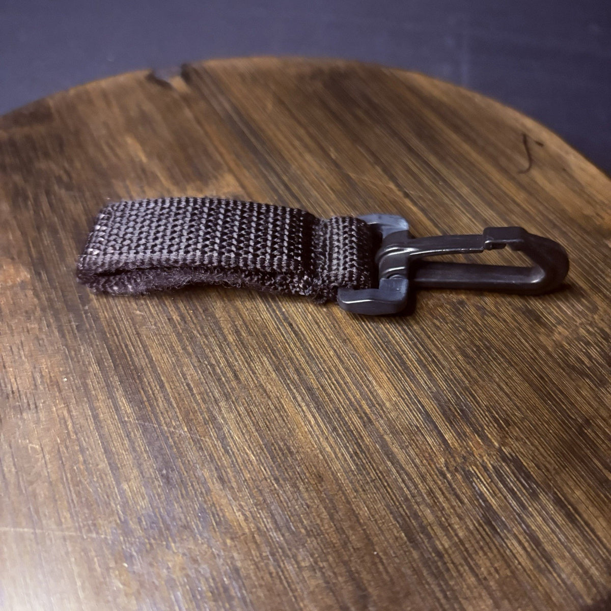 Duraflex Clip w/Nylon Loop 1 INCH Feel-Safe Snap Hook and Retainer Buckle Black