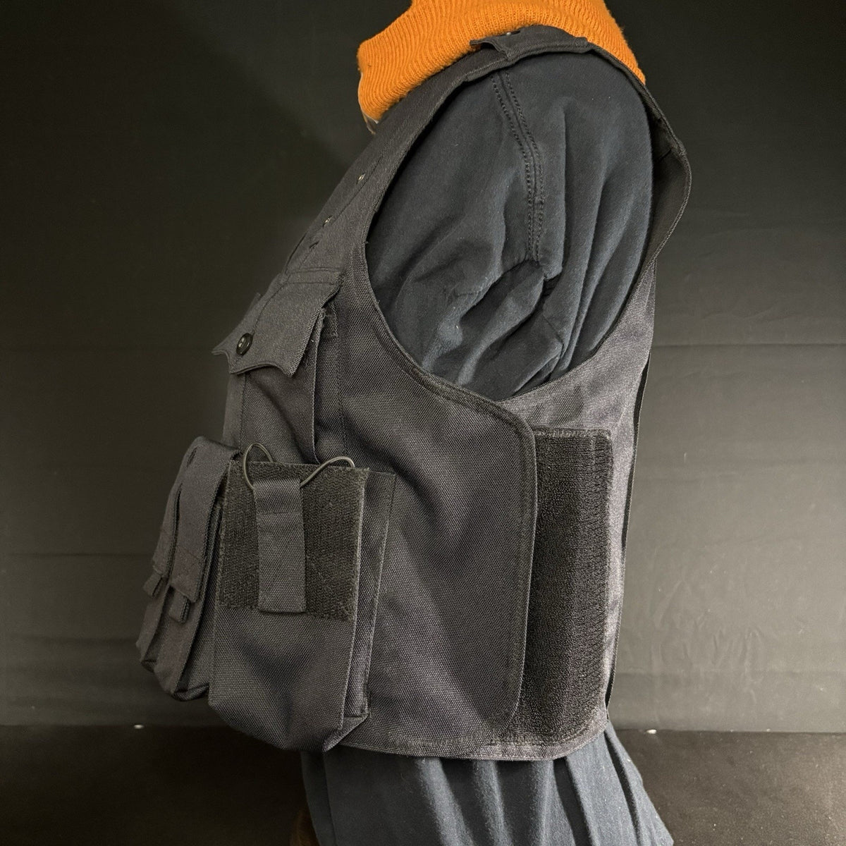 Elbeco Tactical Carrier Size X-Small Black w/Magazine & Radio Pouch & Waistband