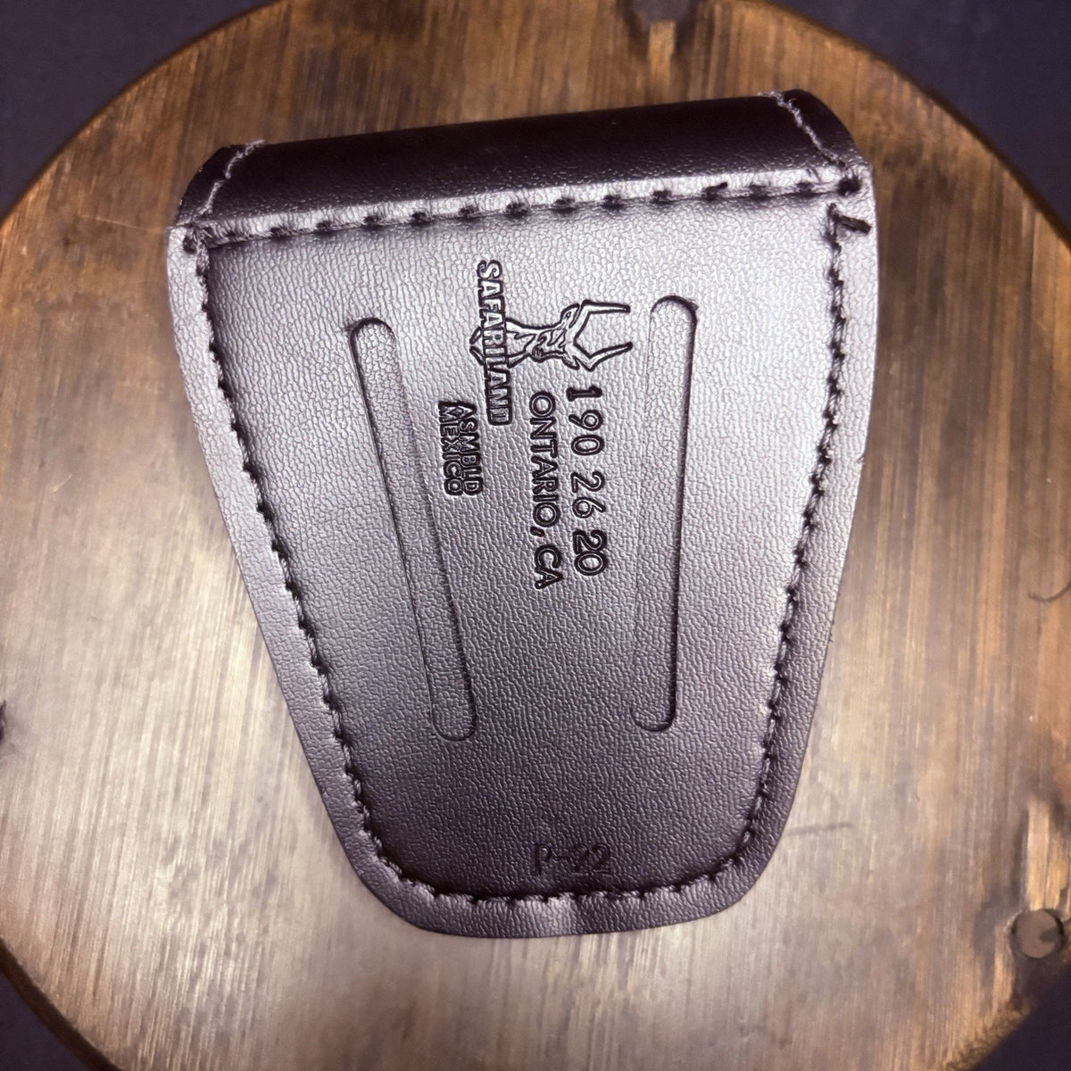 Safariland 190 Handcuff Pouch Plain Black Leather Black Snap Duty Belt Case