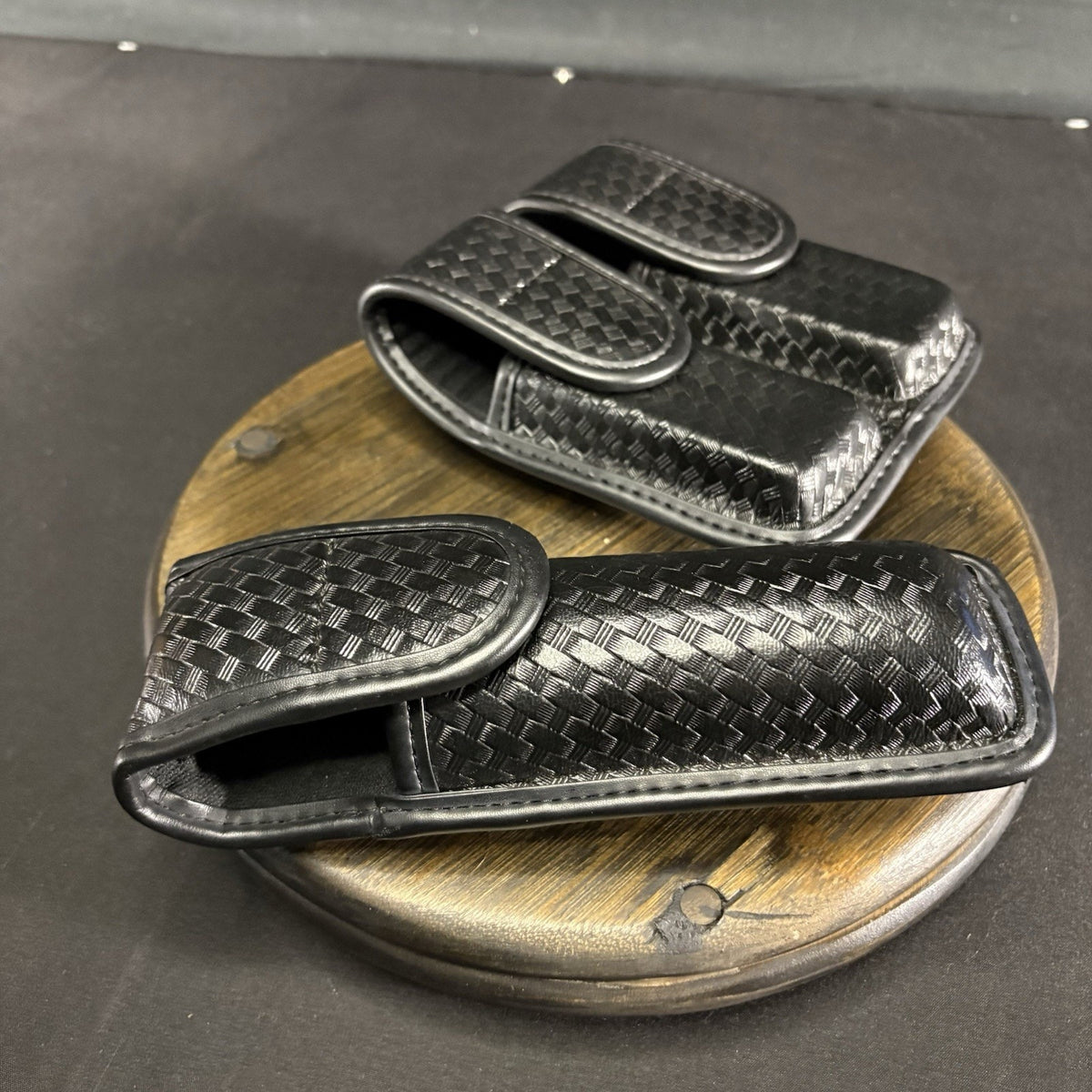 Bianchi Magazine Carrier Size .45/10mm And Flashlight Pouch Basketweave Accumold