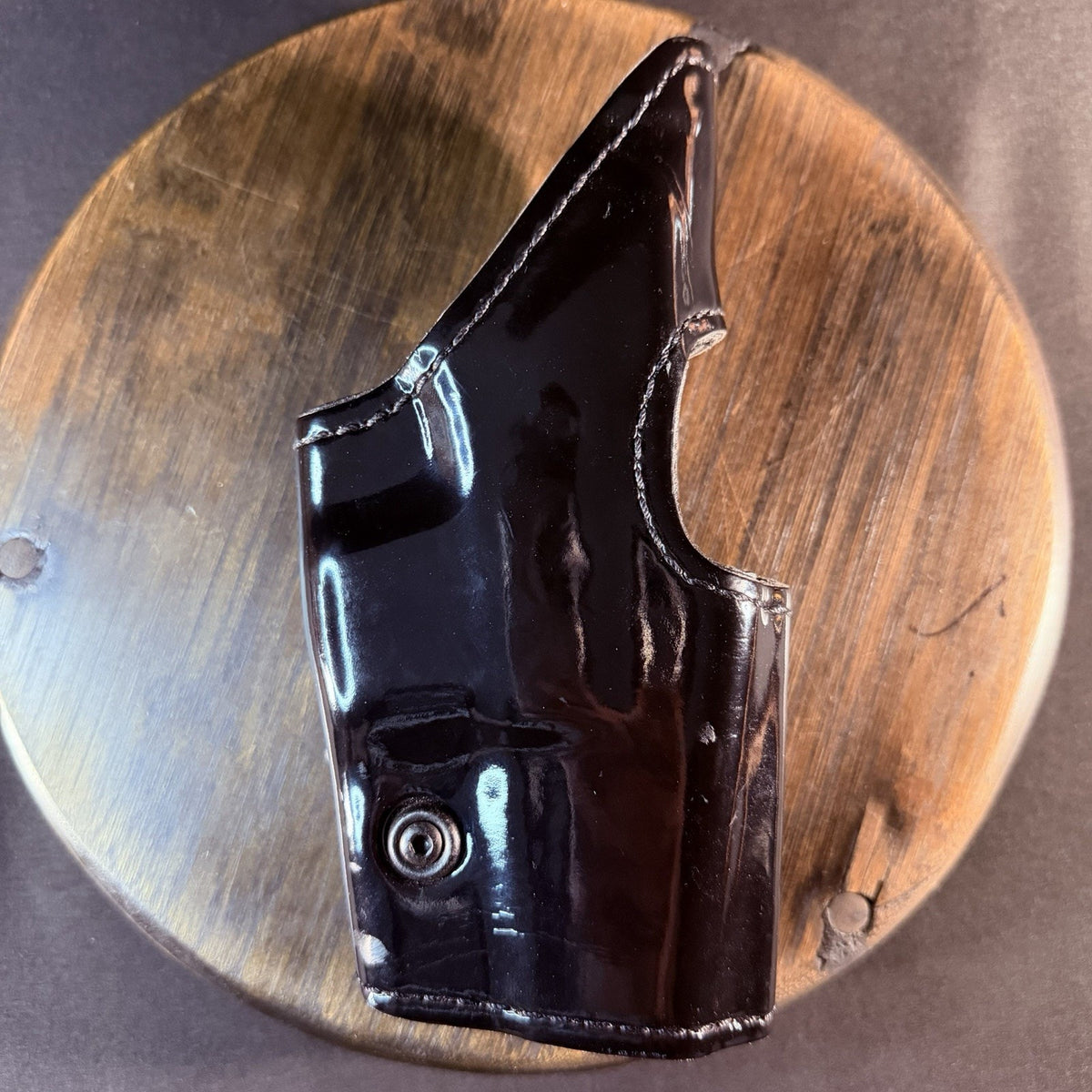 Safariland 295 Duty Holster Size Glock 17/22/31 High Gloss Leather Level II RH