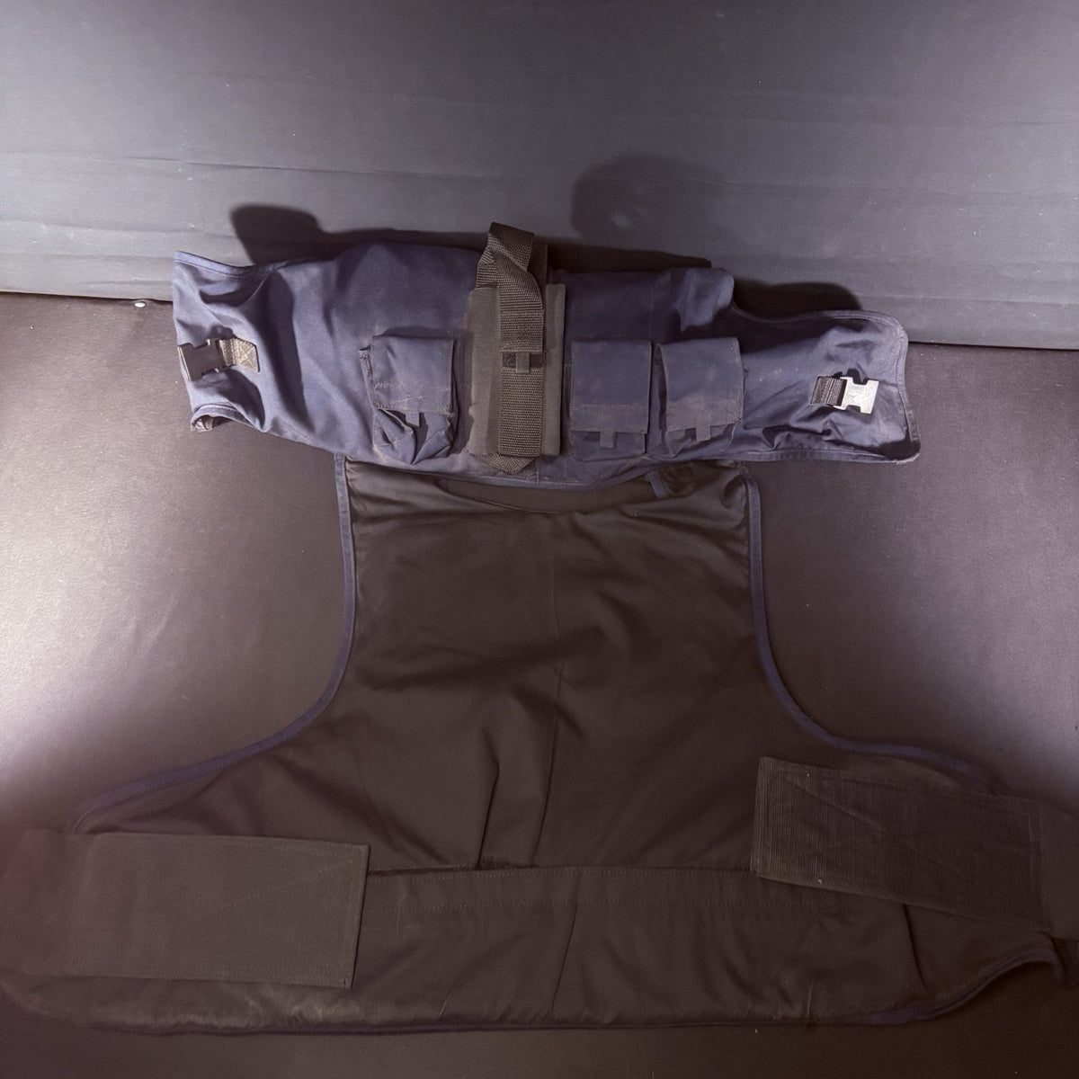 American Body Armor 3A Tactical Carrier Size Large Blue w/Pouches IIIA Ballistic